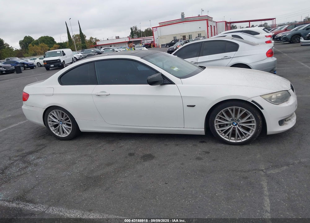 2011 BMW 335I VIN: WBAKG7C55BE263589