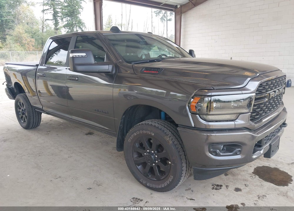 2024 RAM 2500 BIG HORN 4X4 6'4 BOX VIN: 3C6UR5DJ2RG327779