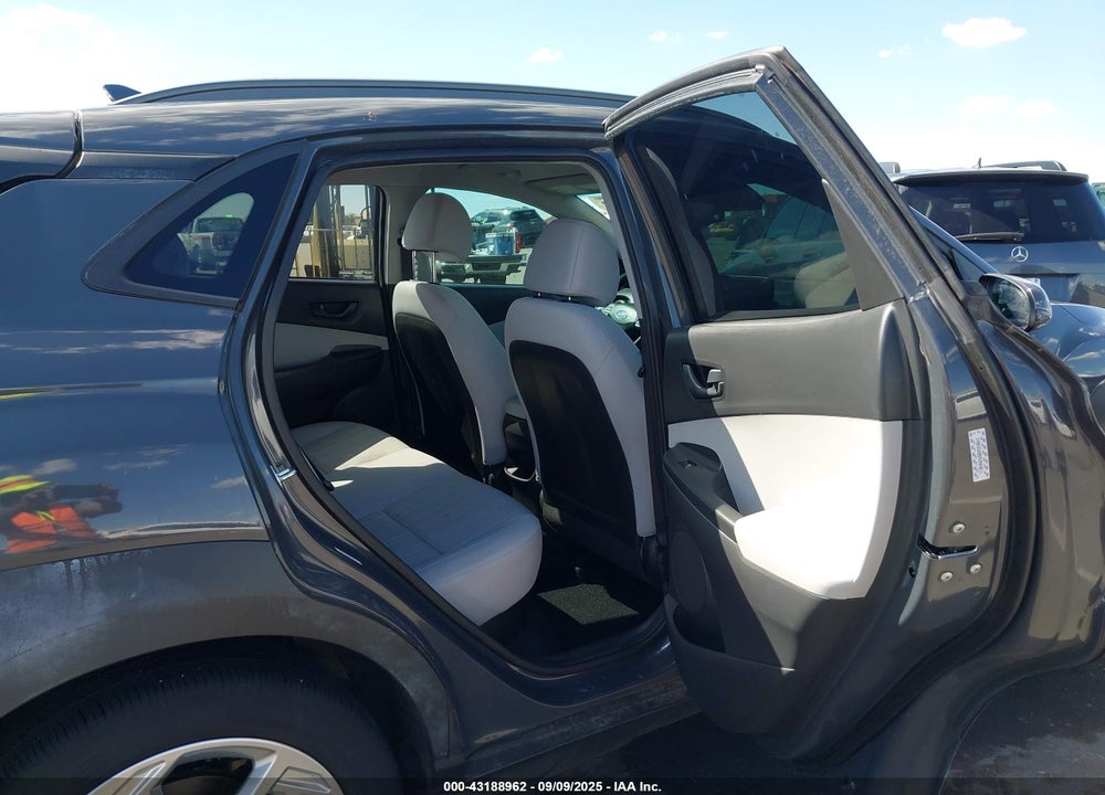 2023 HYUNDAI KONA VIN: KM8K62AB5PU994811