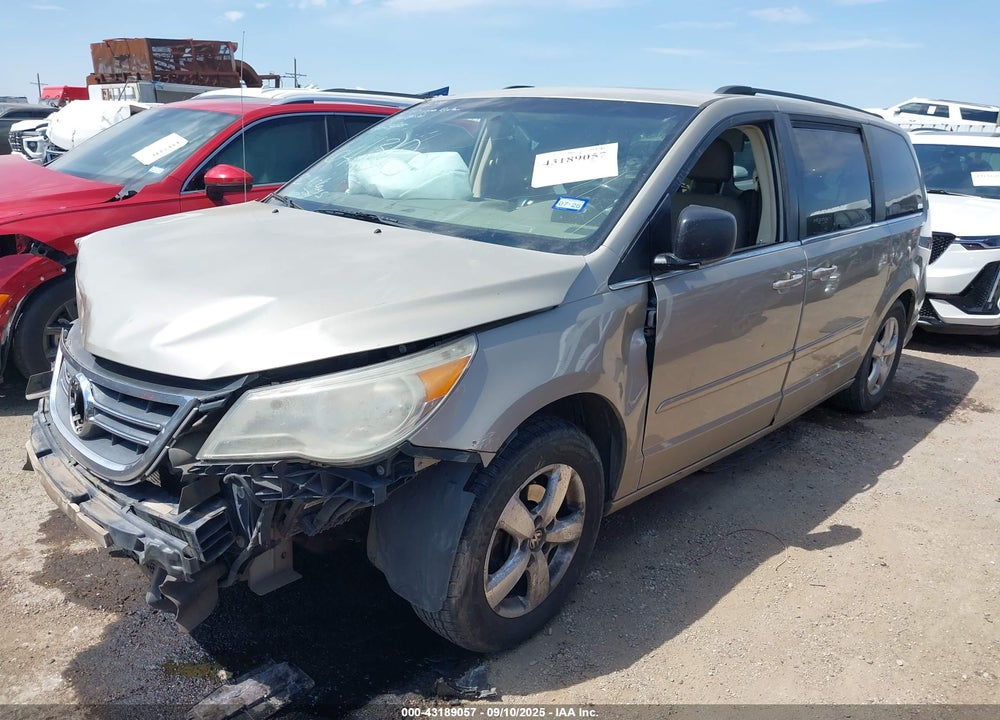 2009 VOLKSWAGEN ROUTAN VIN: 2V8HW34189R586430
