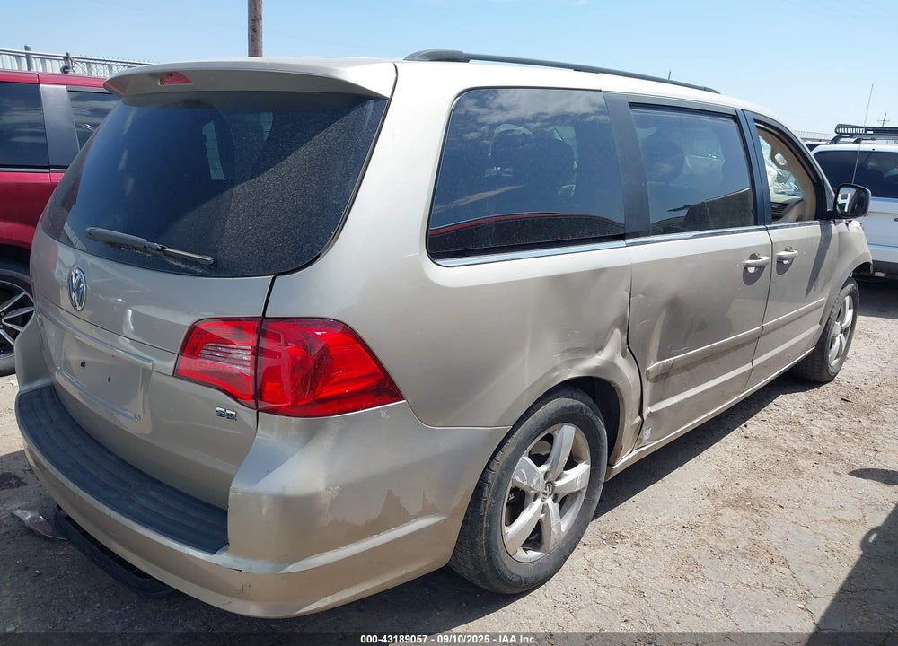 2009 VOLKSWAGEN ROUTAN VIN: 2V8HW34189R586430