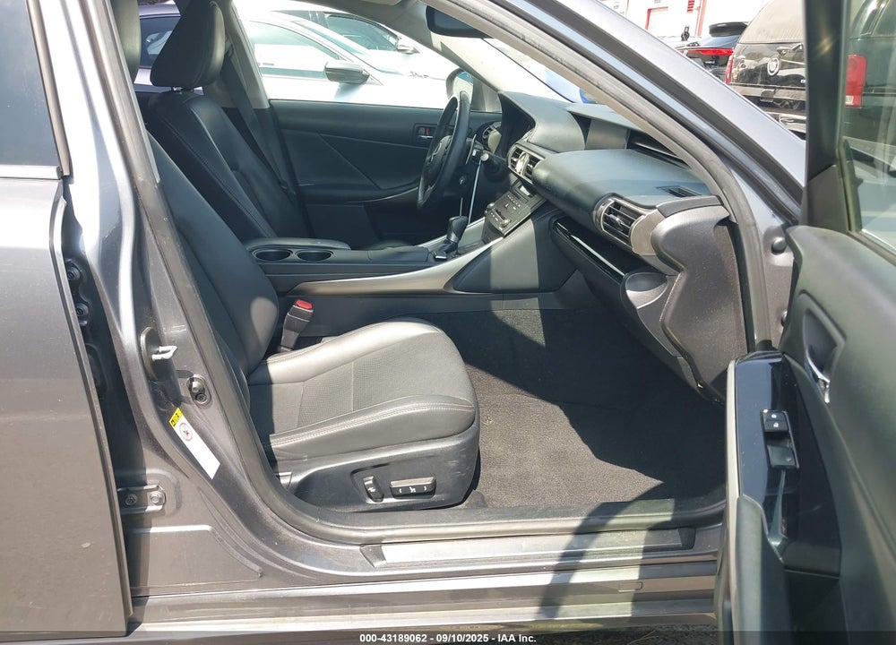 2015 LEXUS IS 250 VIN: JTHBF1D25F5063162