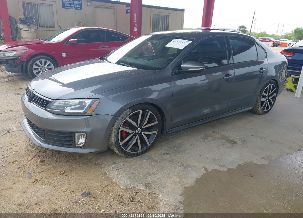 2013 VOLKSWAGEN JETTA VIN: 3VW467AJ8DM228473