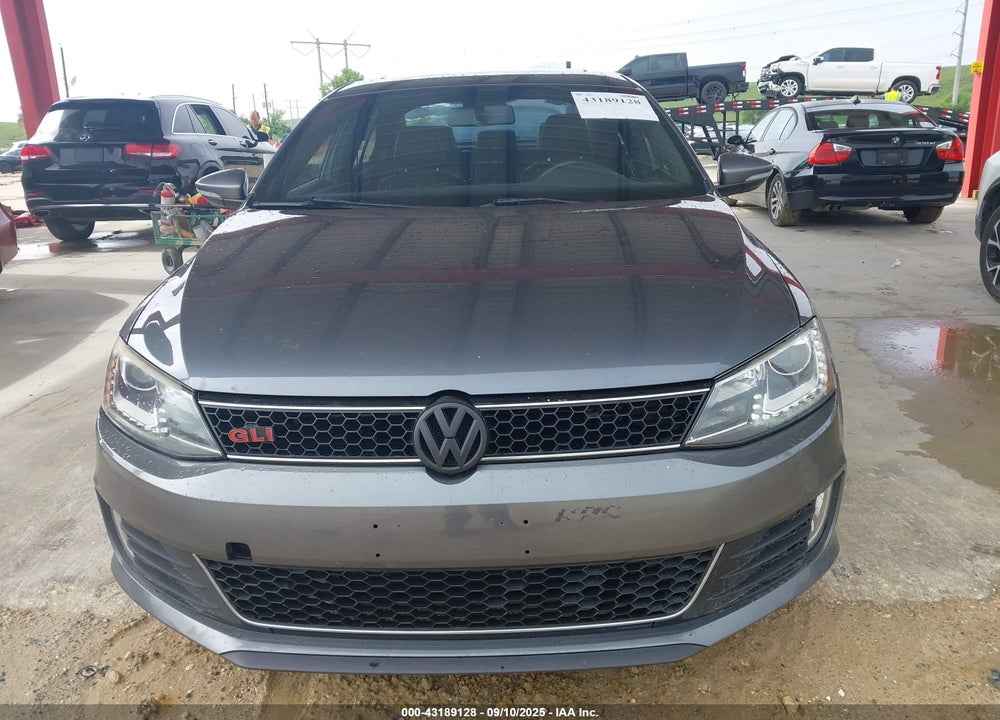 2013 VOLKSWAGEN JETTA VIN: 3VW467AJ8DM228473
