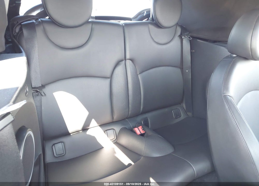 2012 MINI COOPER S VIN: WMWZP3C59CT250509