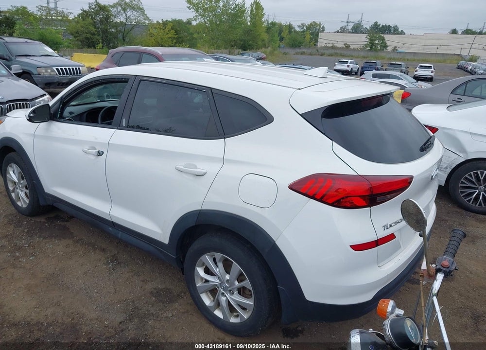2019 HYUNDAI TUCSON SE VIN: KM8J23A46KU052838