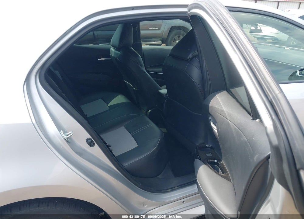 2020 TOYOTA COROLLA XSE VIN: JTNC4RBE2L3101117