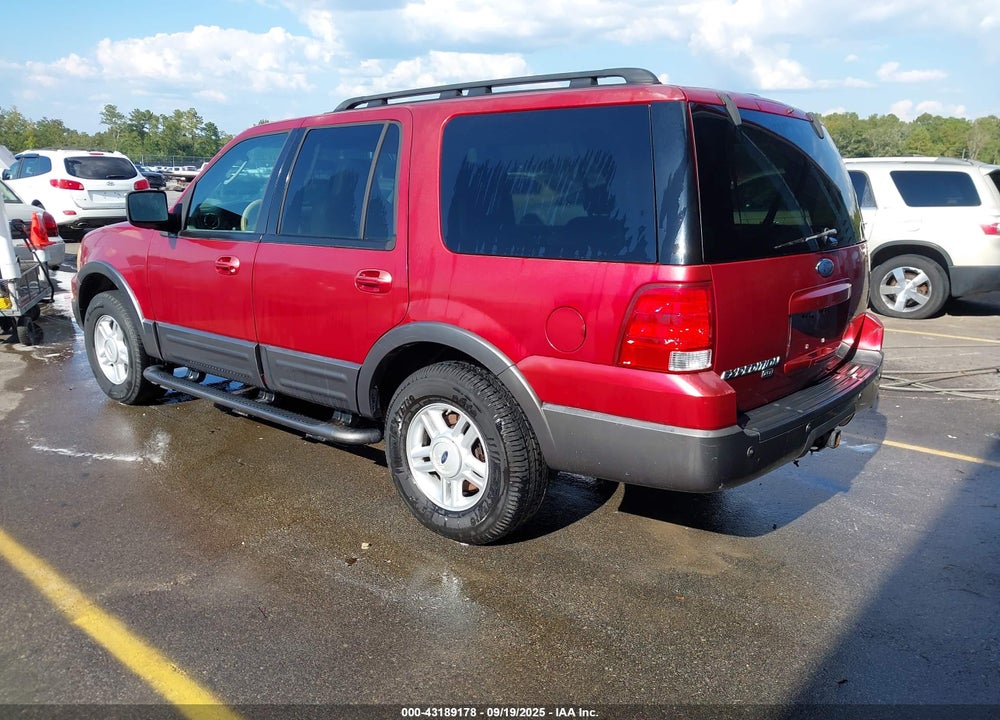 2005 FORD EXPEDITION XLT VIN: 1FMFU15535LA57464