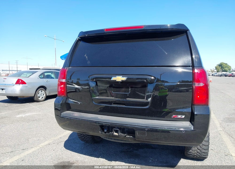 2017 CHEVROLET TAHOE VIN: 1GNSCBKCXHR253859