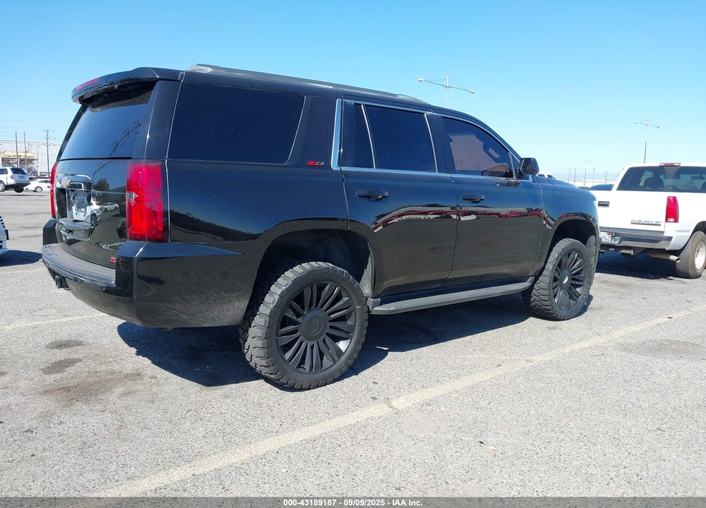 2017 CHEVROLET TAHOE VIN: 1GNSCBKCXHR253859