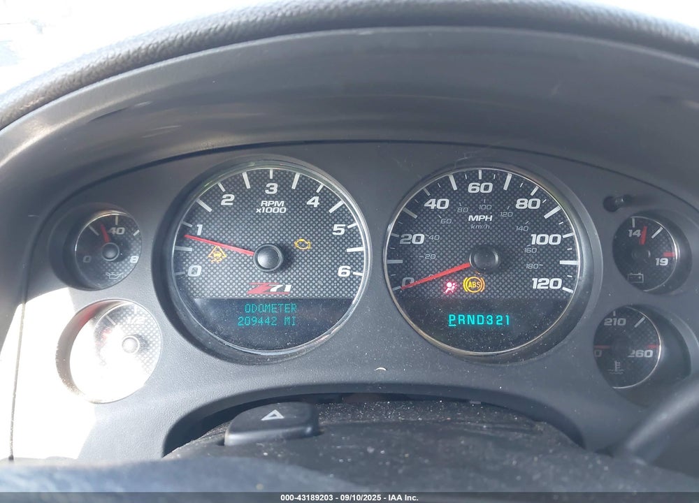 2007 CHEVROLET SUBURBAN 1500 VIN: 3GNFK16377G241403