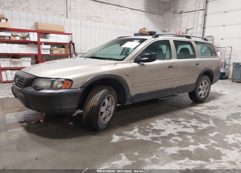 2001 VOLVO V70 XC VIN: YV1SZ58D811031909