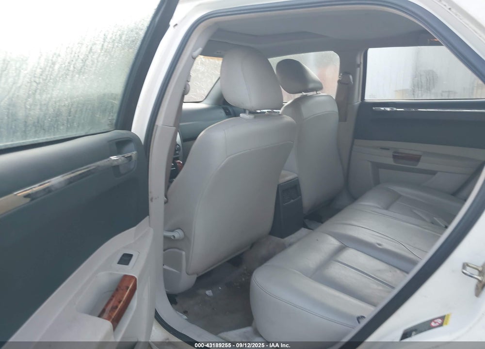 2005 CHRYSLER 300 TOURING VIN: 2C3AA53G95H658141