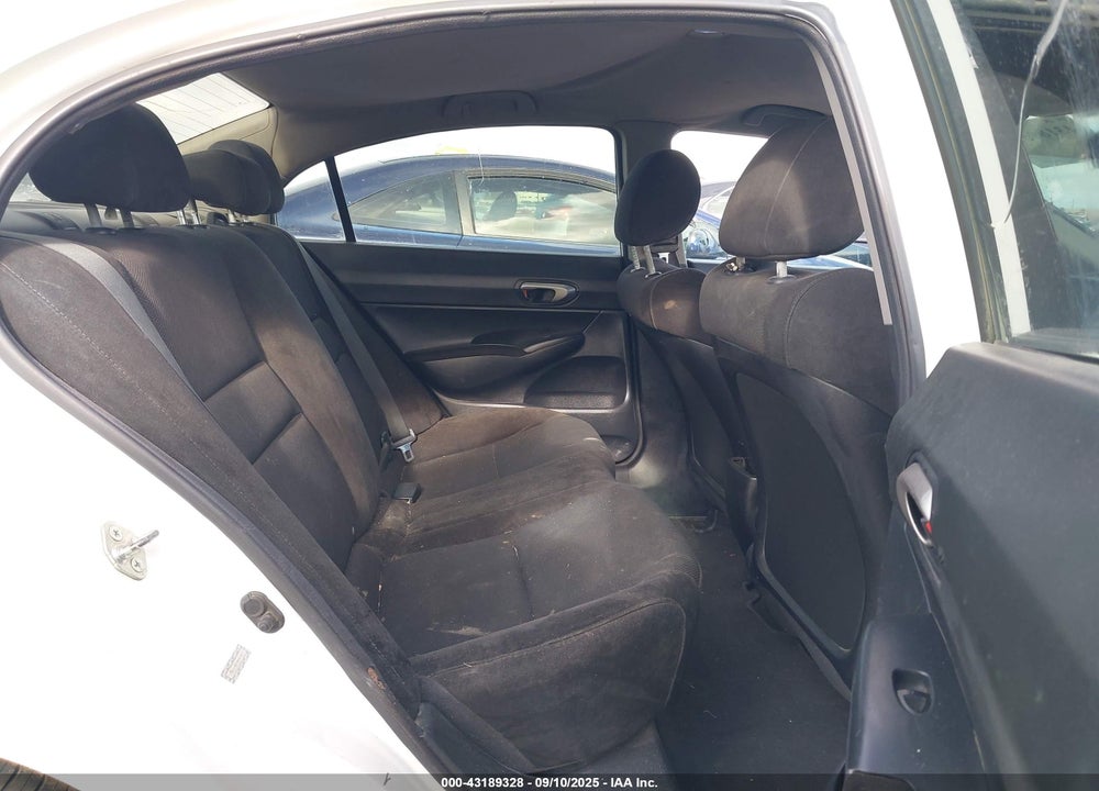 2011 HONDA CIVIC VIN: 2HGFA1F60BH505173