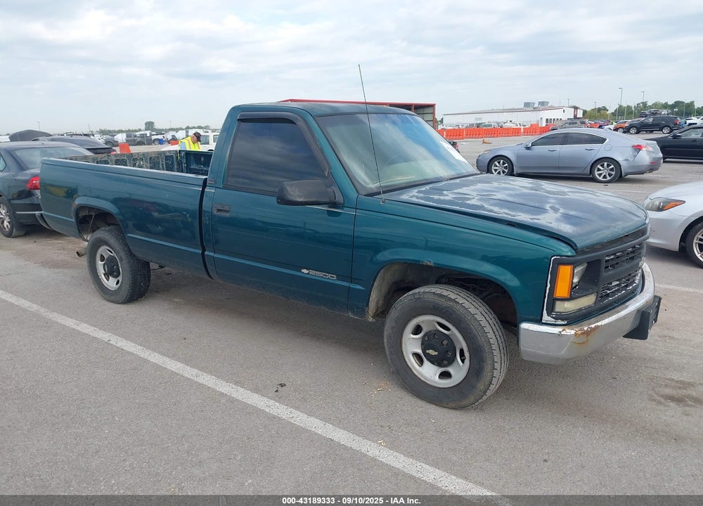 1996 CHEVROLET GMT-400 C2500 VIN: 1GCGC24R1TZ228387