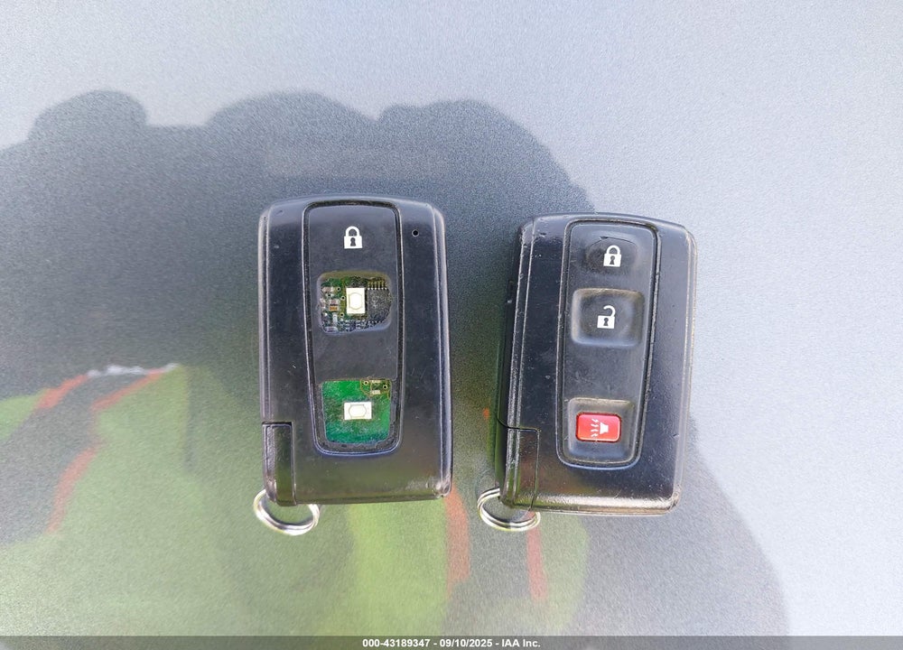 2007 TOYOTA PRIUS VIN: JTDKB20U573274742