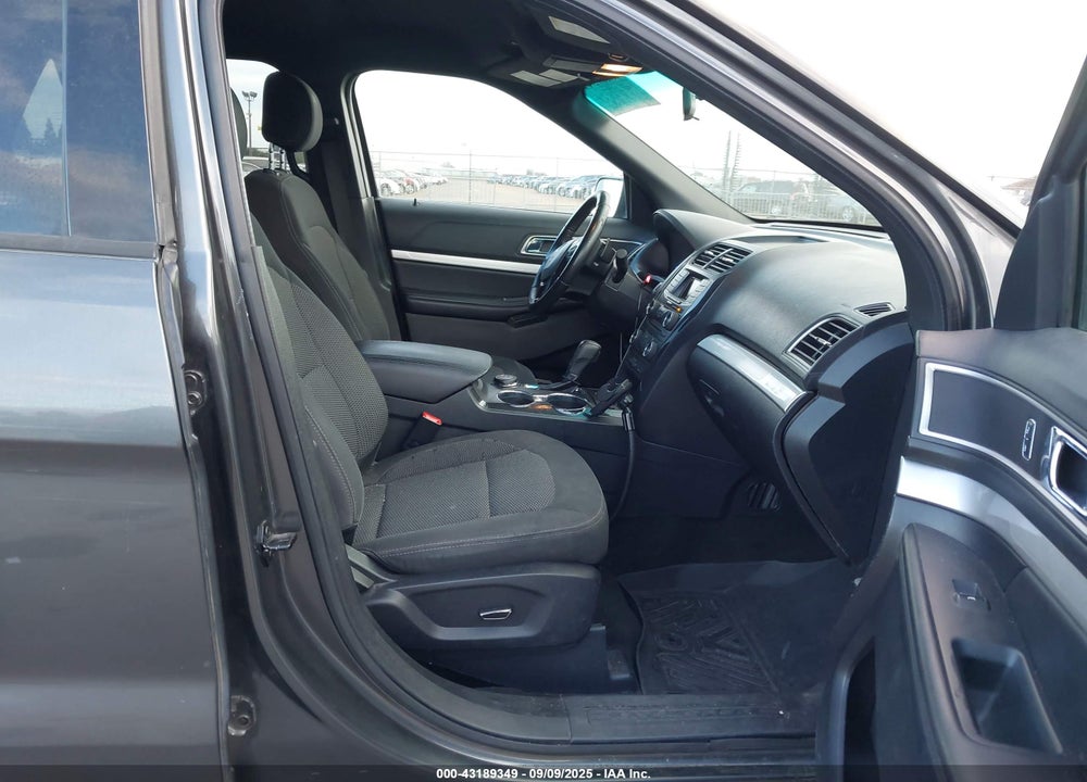 2016 FORD EXPLORER VIN: 1FM5K8D89GGD03967