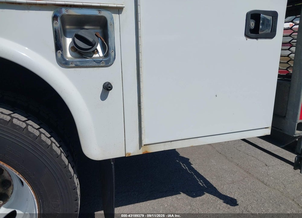 2019 FORD F-550 CHASSIS XL VIN: 1FDUF5GY8KEE76684