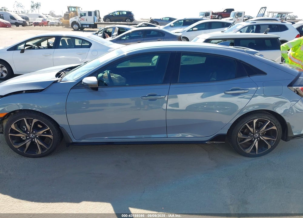 2019 HONDA CIVIC VIN: SHHFK7H43KU216061