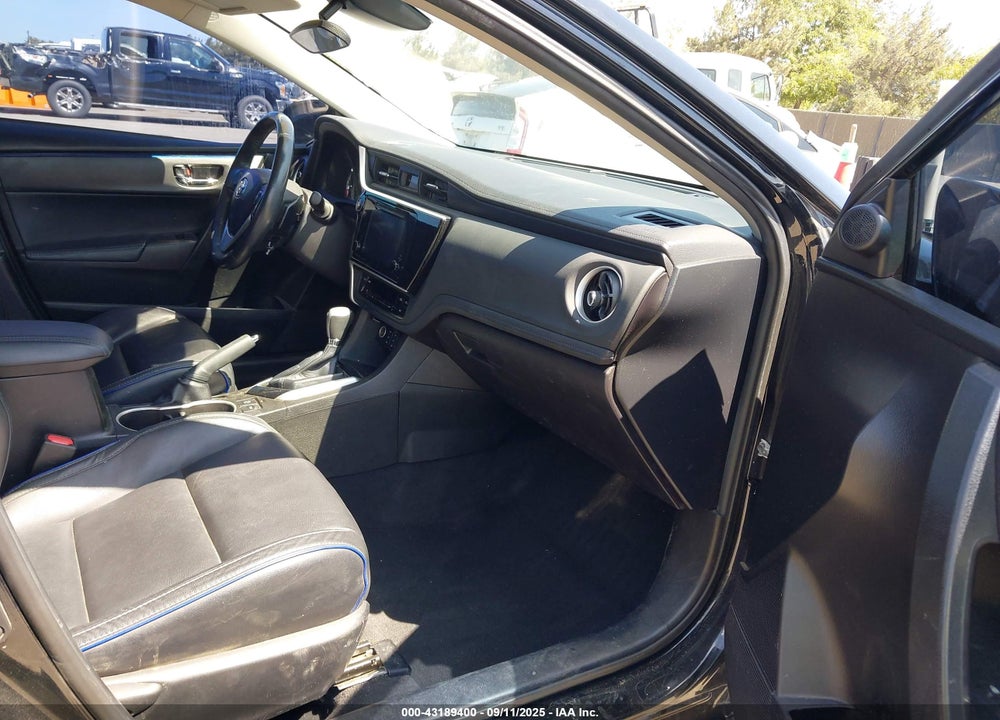 2018 TOYOTA COROLLA VIN: 5YFBURHE3JP751845