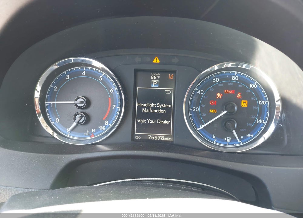 2018 TOYOTA COROLLA VIN: 5YFBURHE3JP751845