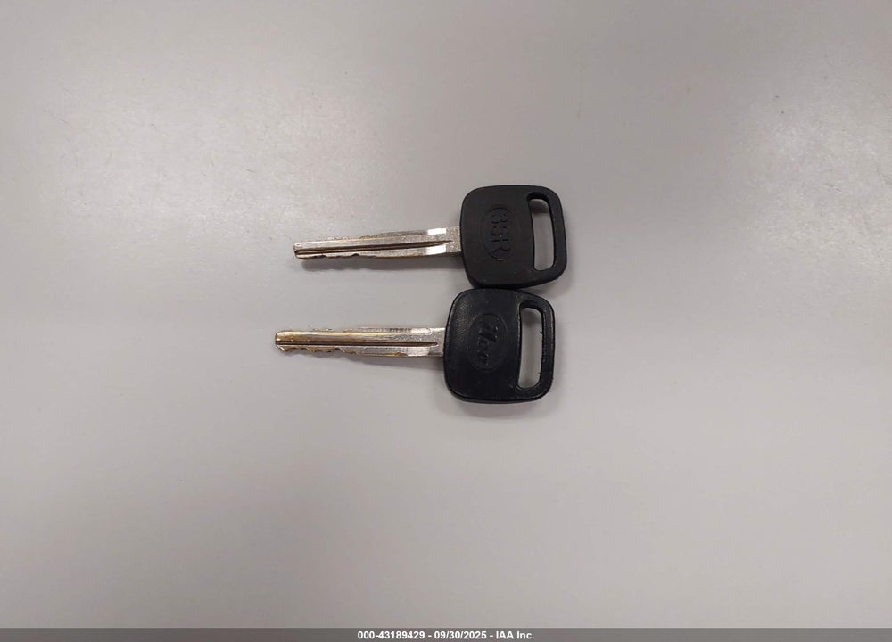 1997 TOYOTA CAMRY LE VIN: 4T1BG22KXVU787551