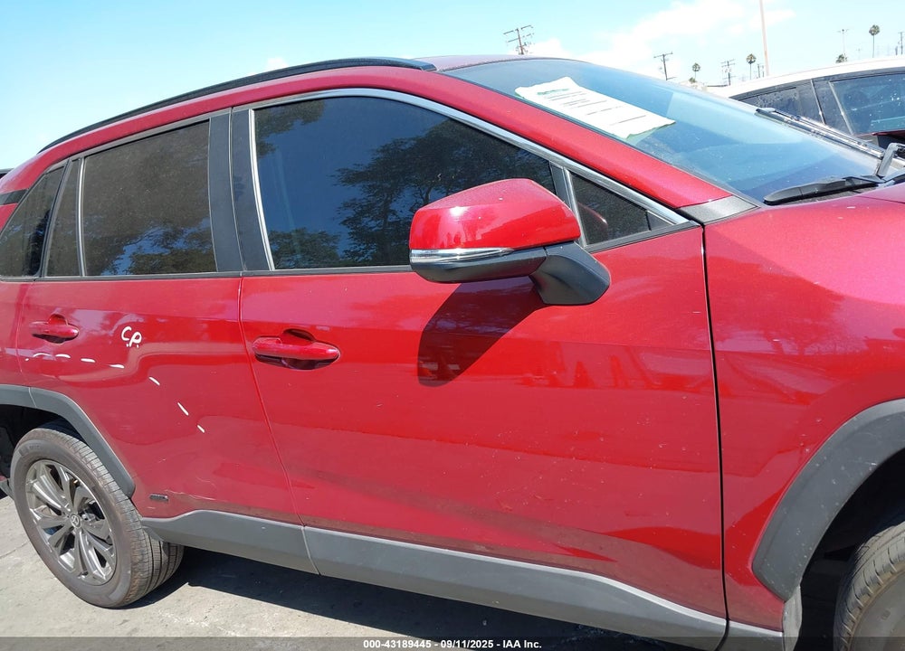 2022 TOYOTA RAV4 HYBRID XLE PREMIUM VIN: 2T3B6RFV8NW037184