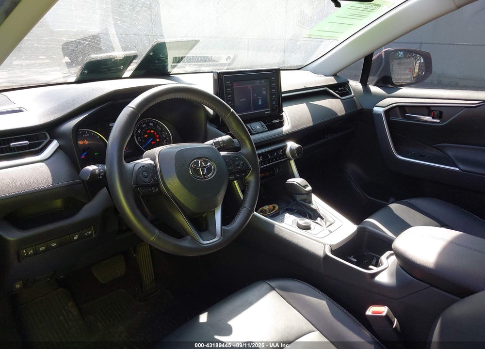 2022 TOYOTA RAV4 HYBRID XLE PREMIUM VIN: 2T3B6RFV8NW037184