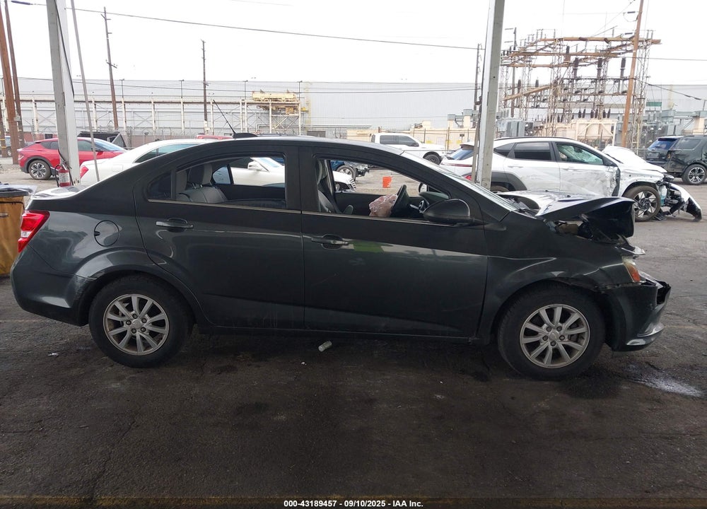 2018 CHEVROLET SONIC VIN: 1G1JD5SH2J4106168