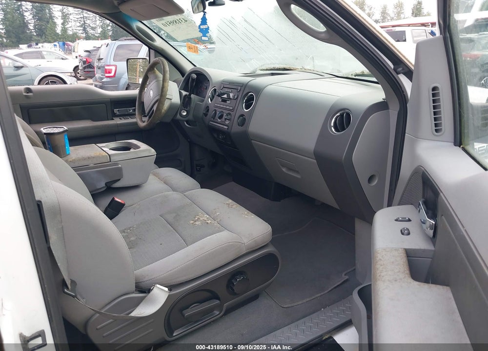 2004 FORD F-150 STX/XL/XLT VIN: 1FTRX12W04NC08818