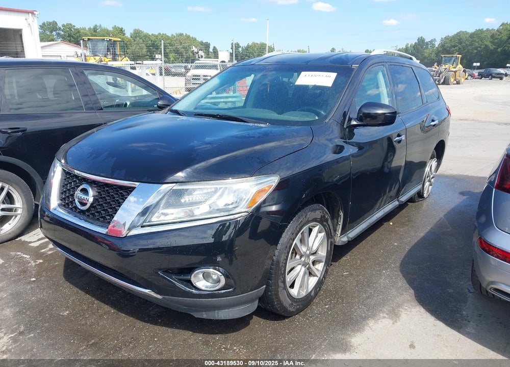 2015 NISSAN PATHFINDER VIN: 5N1AR2MM1FC635119