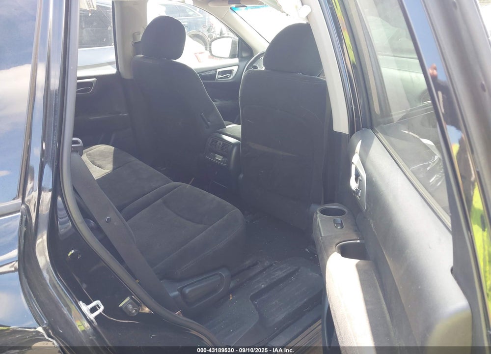 2015 NISSAN PATHFINDER VIN: 5N1AR2MM1FC635119