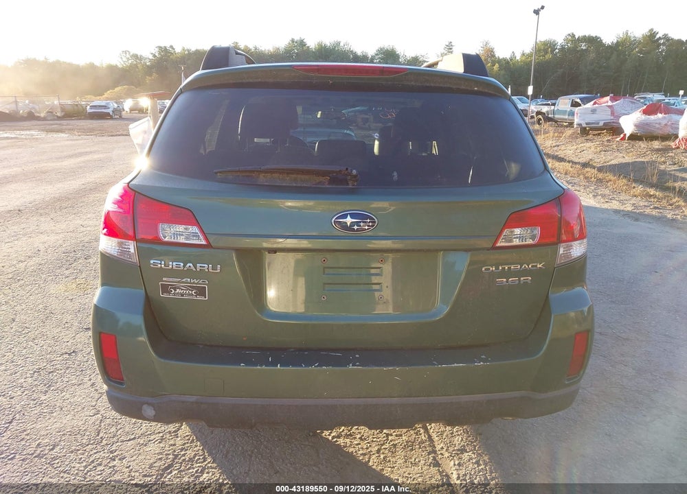 2010 SUBARU OUTBACK 3.6R LIMITED VIN: 4S4BRDLC9A2359232