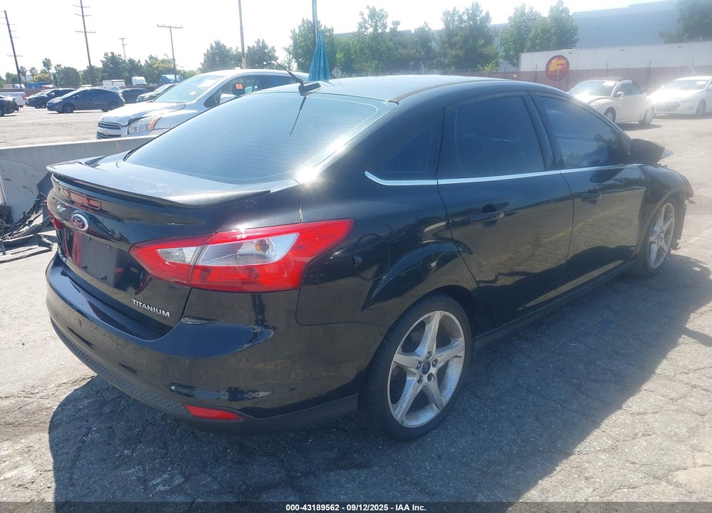 2014 FORD FOCUS VIN: 1FADP3J26EL276600