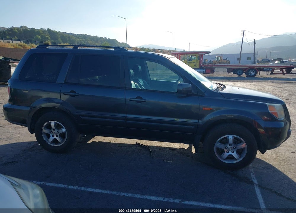 2006 HONDA PILOT EX-L VIN: 5FNYF28716B051662
