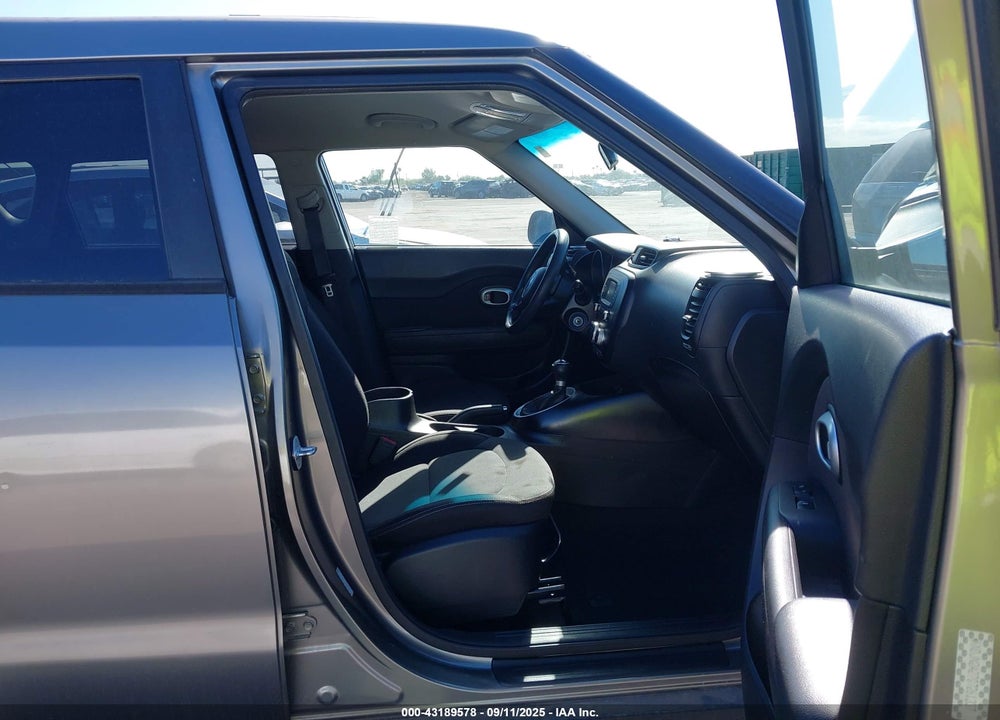 2016 KIA SOUL VIN: KNDJN2A27G7261337