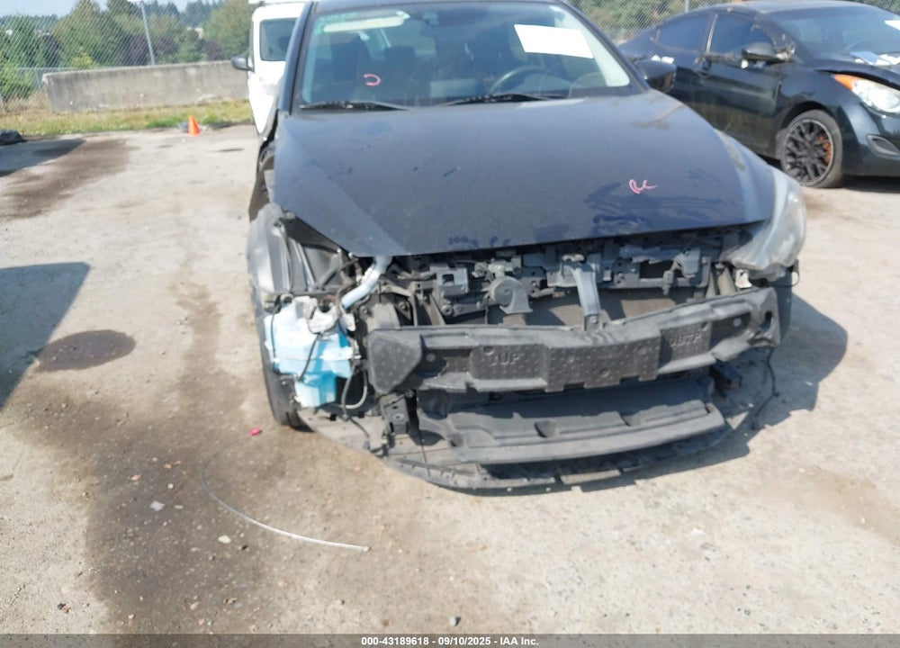 2016 SCION IA VIN: 3MYDLBZV6GY111575