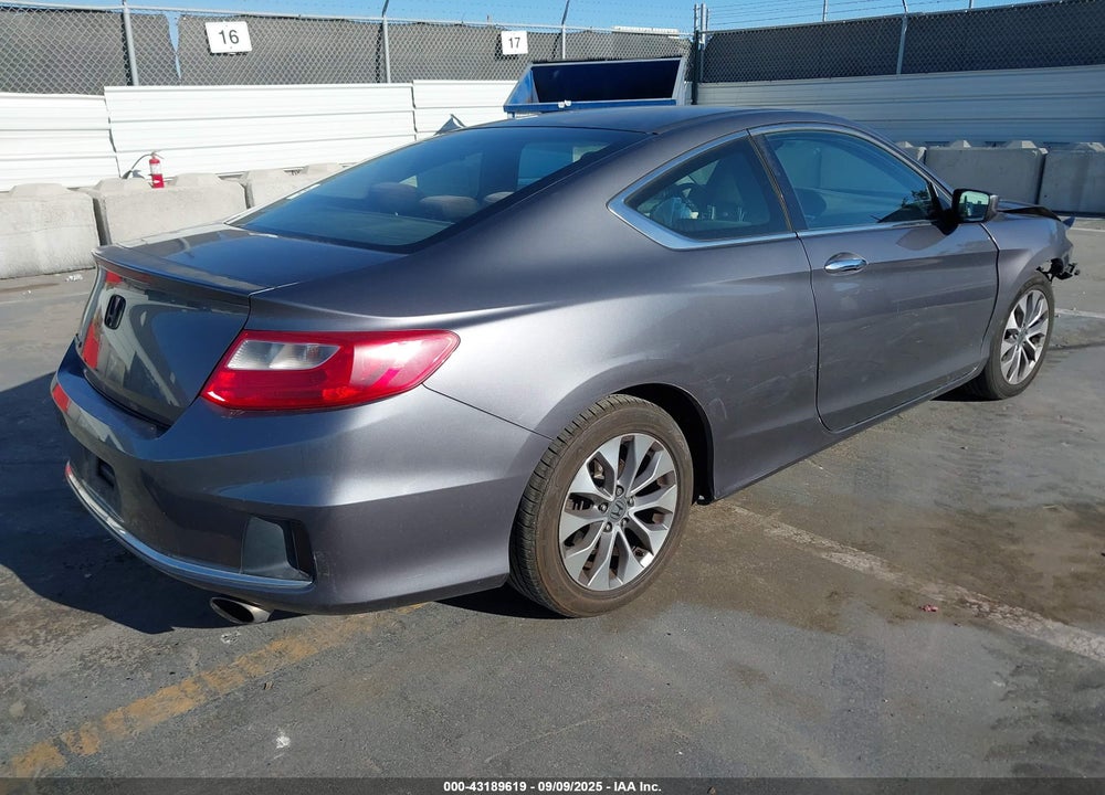 2013 HONDA ACCORD VIN: 1HGCT1B32DA019345