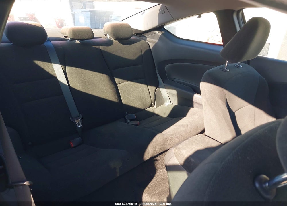 2013 HONDA ACCORD VIN: 1HGCT1B32DA019345