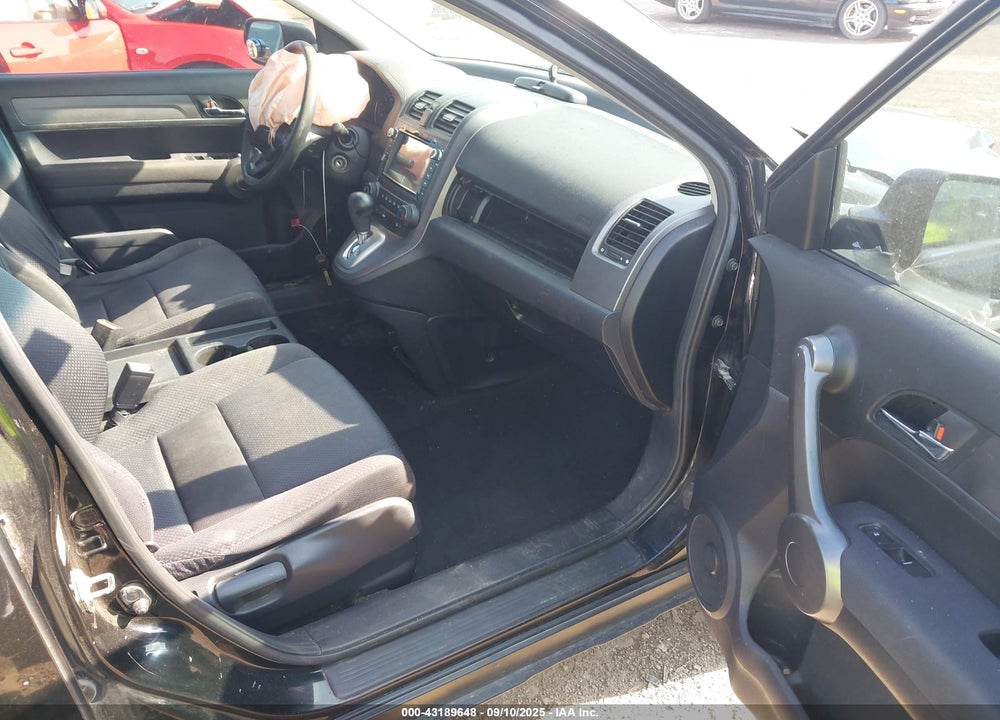 2008 HONDA CR-V LX VIN: JHLRE38308C013594