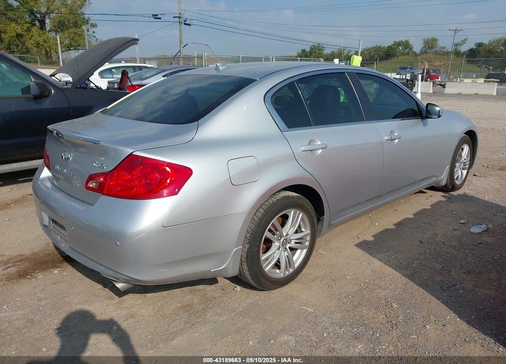 2013 INFINITI G37X VIN: JN1CV6AR3DM750038