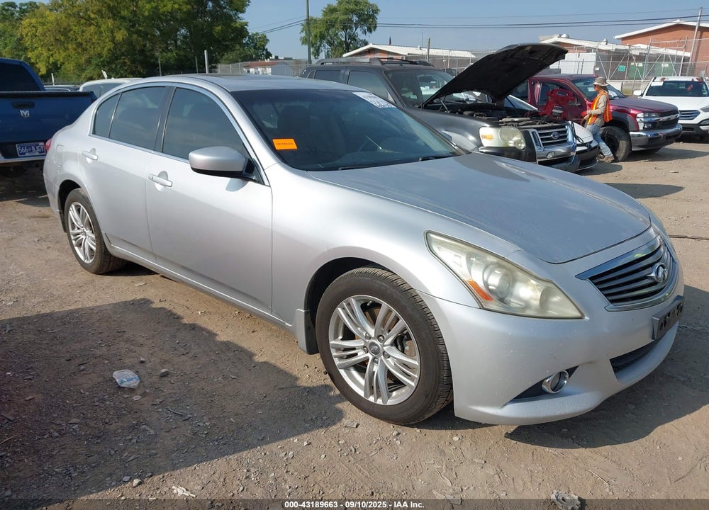 2013 INFINITI G37X VIN: JN1CV6AR3DM750038