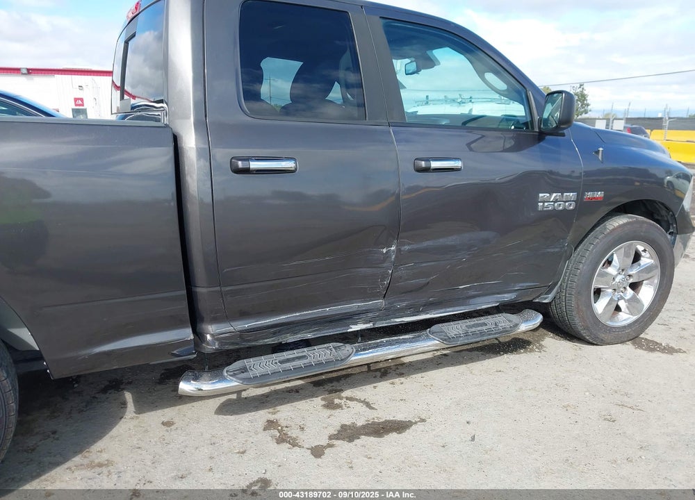 2016 RAM 1500 VIN: 1C6RR6GT2GS311869