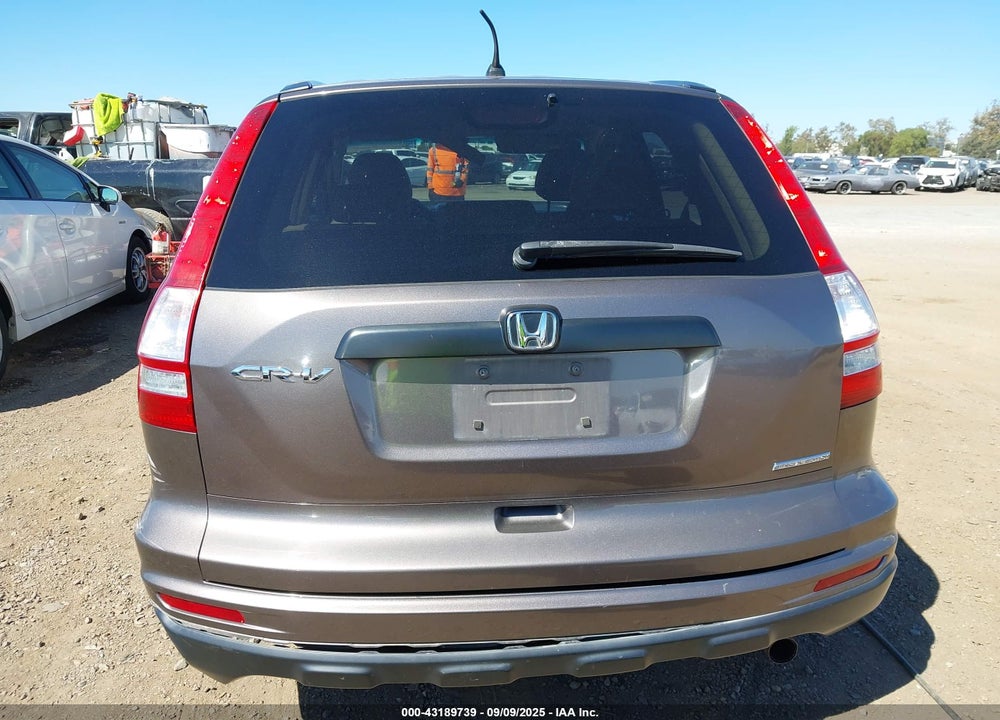 2011 HONDA CR-V SE VIN: 5J6RE3H49BL038193
