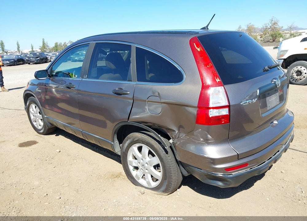 2011 HONDA CR-V SE VIN: 5J6RE3H49BL038193