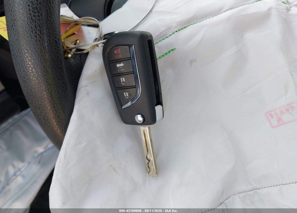 2023 TOYOTA COROLLA VIN: JTDBCMFE3PJ008267