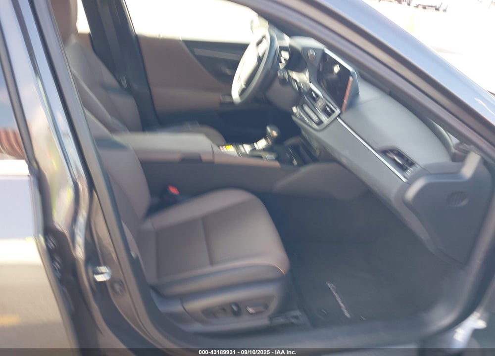 2023 LEXUS ES 300H VIN: 58ADA1C13PU034448