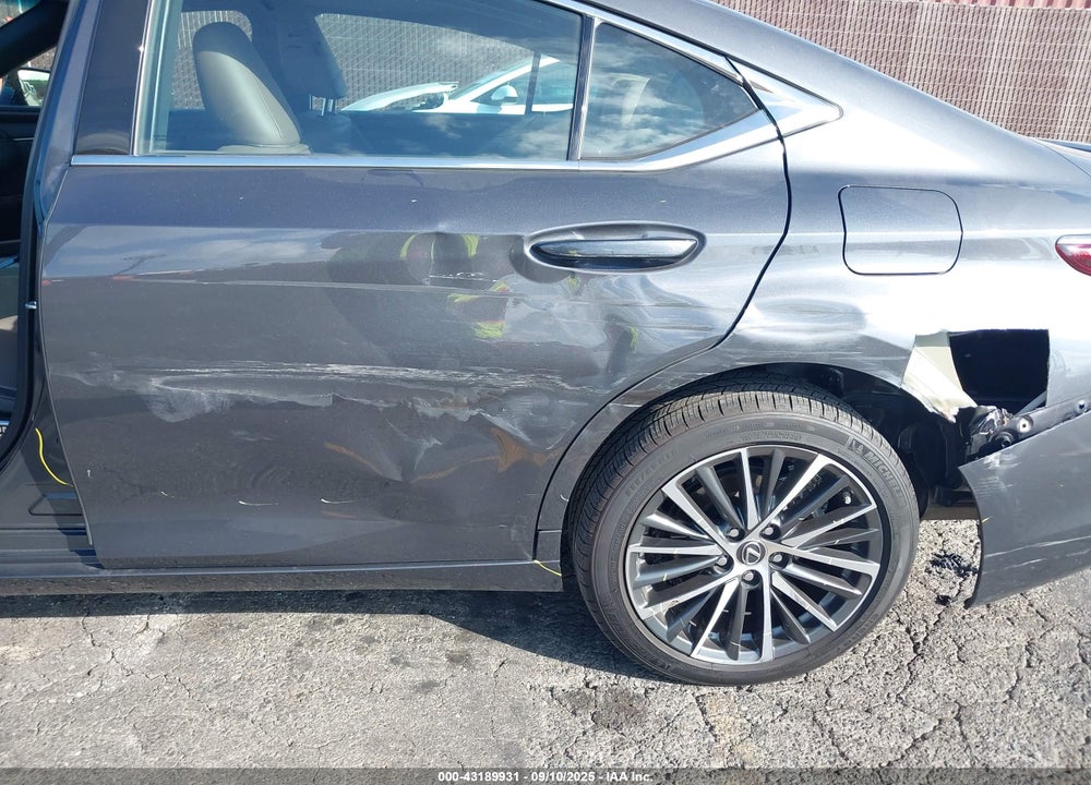 2023 LEXUS ES 300H VIN: 58ADA1C13PU034448