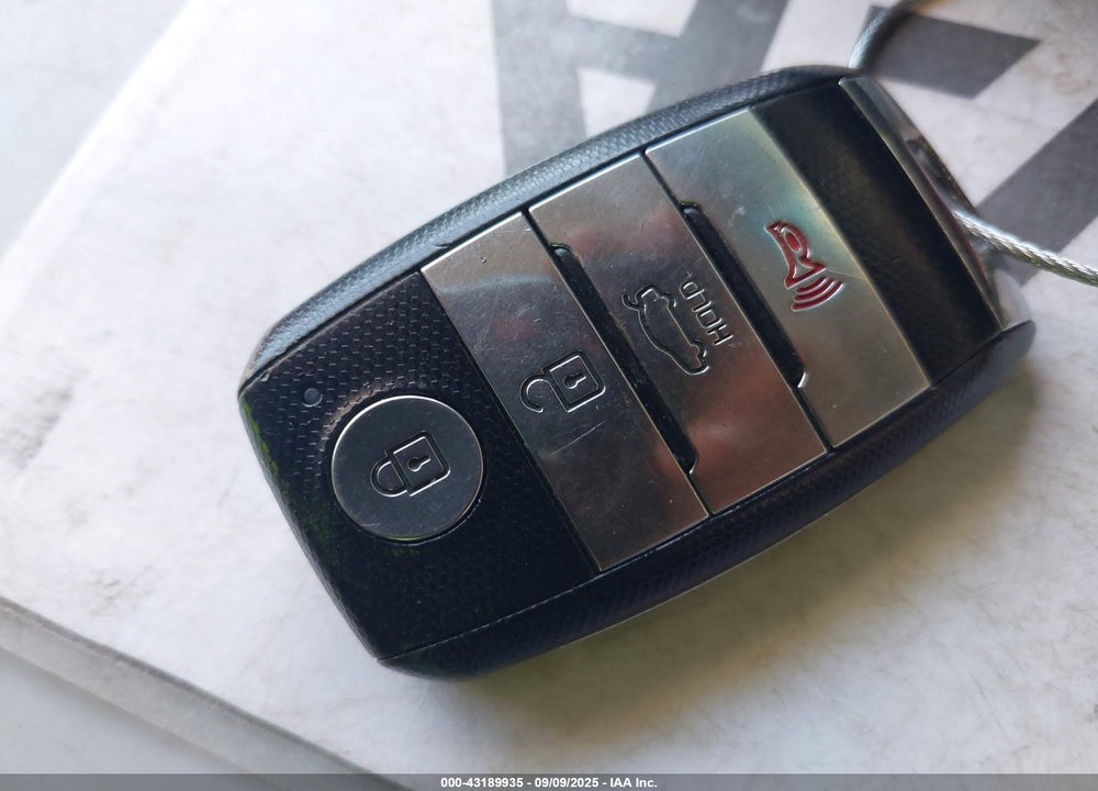 2015 KIA FORTE VIN: KNAFZ4A82F5372766
