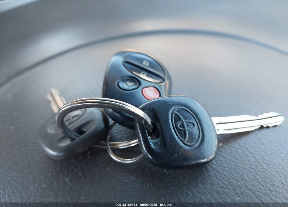 2009 TOYOTA SIENNA VIN: 5TDZK23CX9S288655